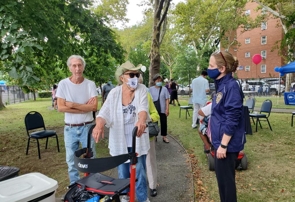 DA Melinda Katz stops by the Woodside Senior Center to speak to senior citizens about resources available through our office during the annual Senior Citizen BBQ hosted by the Samaritan Daytop Village. August 20, 2021